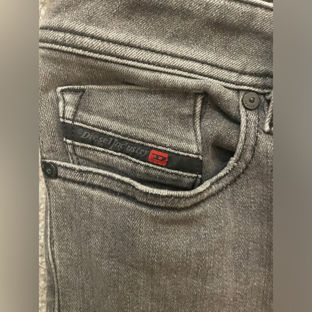 **New Grey Diesel Sleenker Slim/Skinny Jeans - Men’s Waist 30, Length 32**